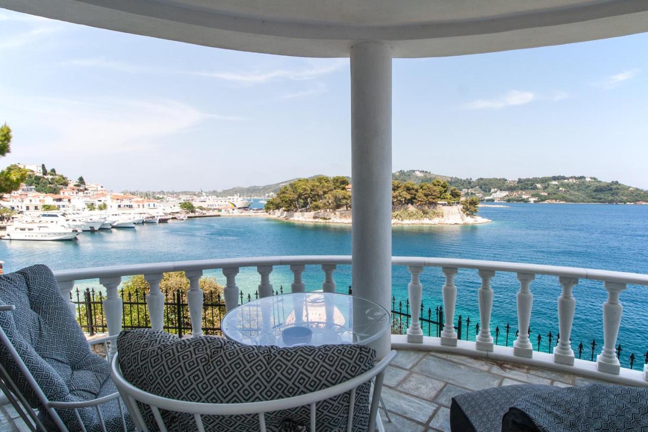 Ourania'S Mansion Hotel Skiathos Town Exterior photo