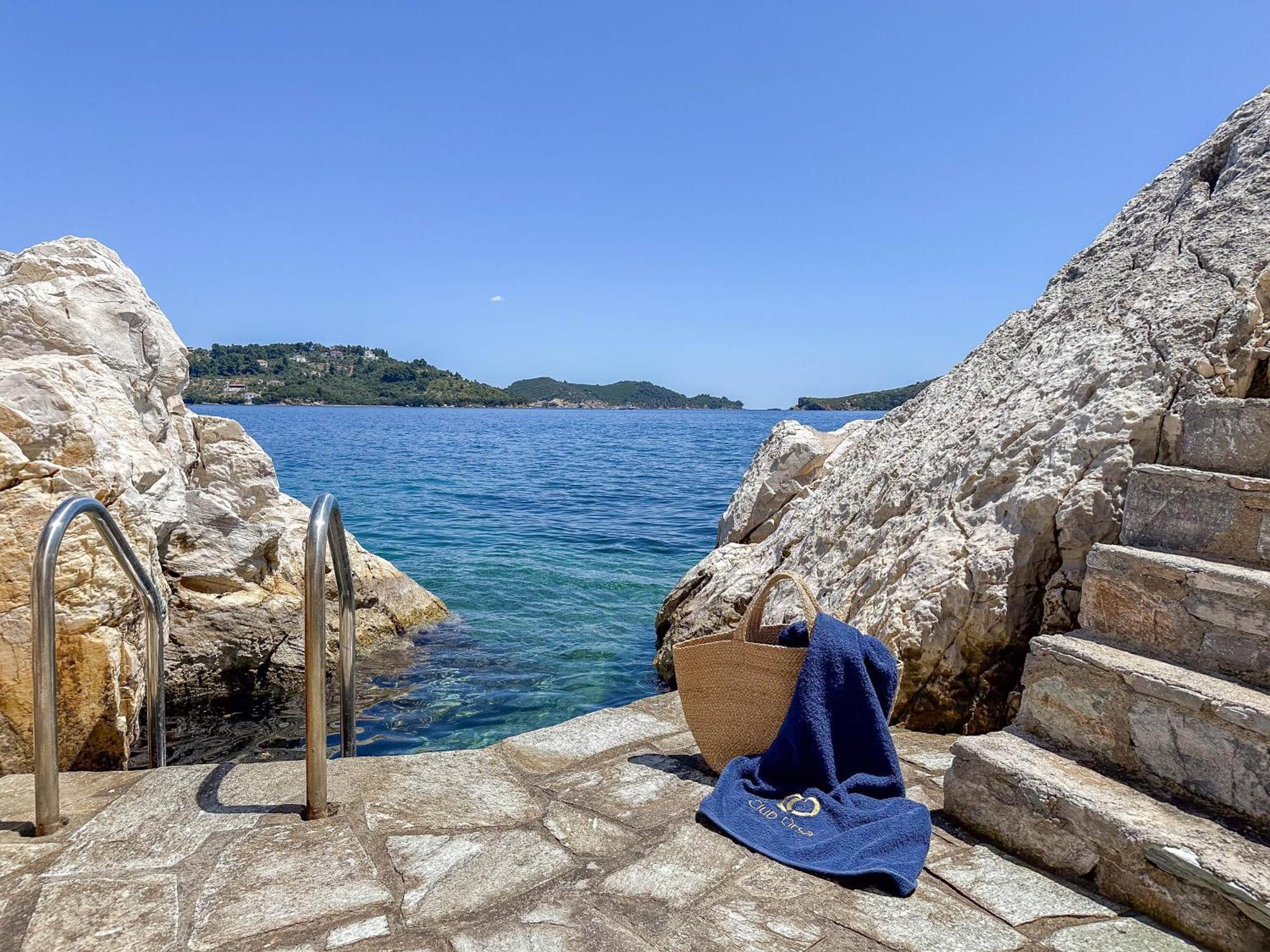 Ourania'S Mansion Hotel Skiathos Town Exterior photo